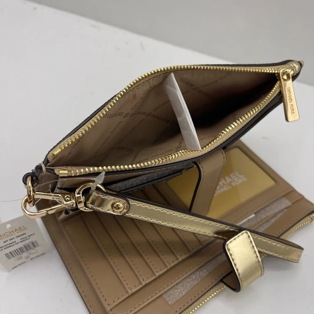 MICHAEL KORS Jet Set Travel Lg Double Zip Signature Logo Wristlet Wallet Pale Gd